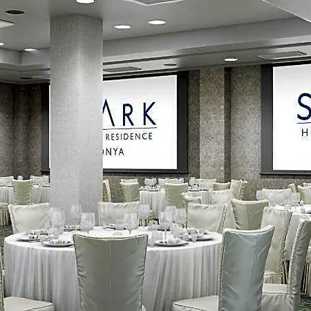 Отель Spark 4*